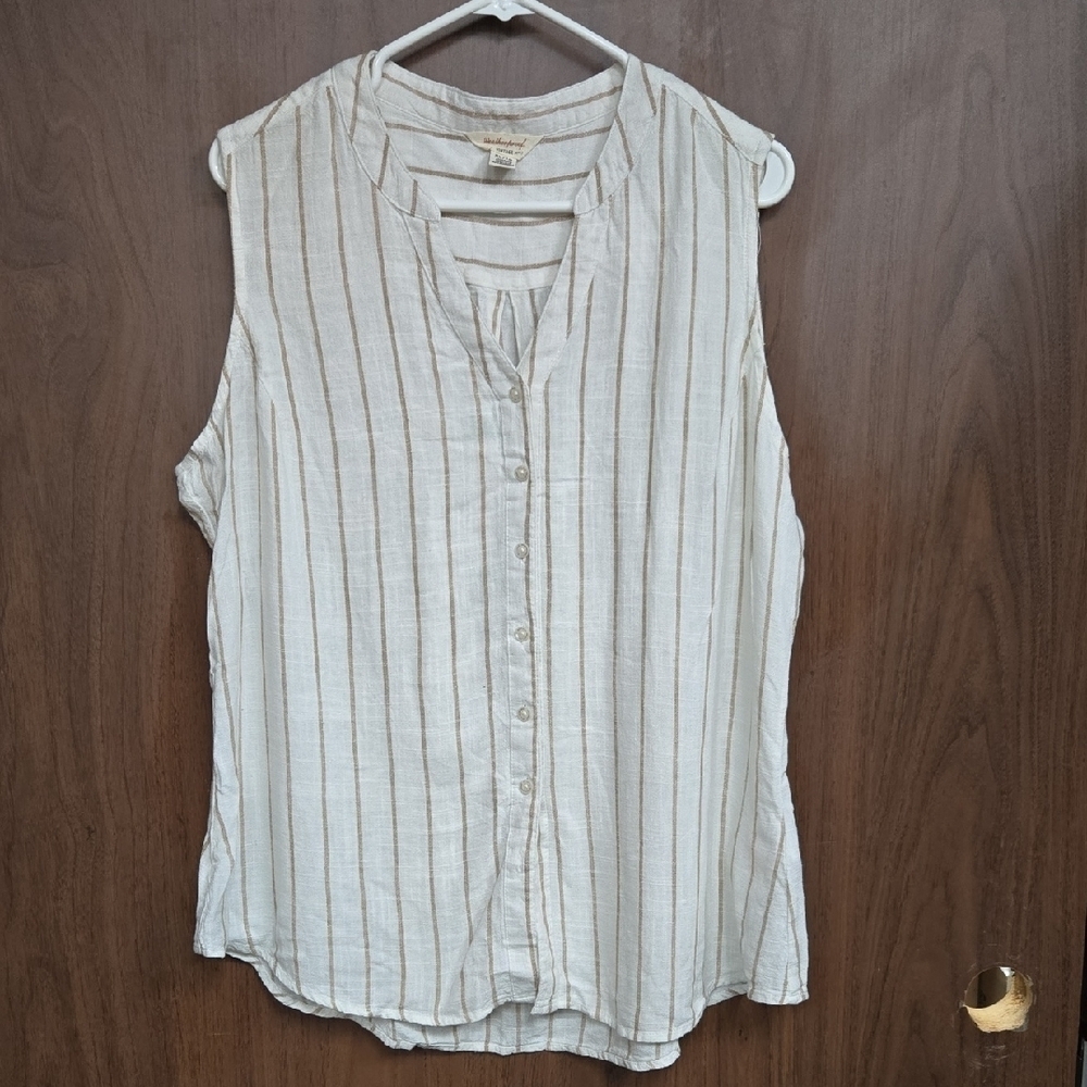 Weatherproof Vintage Size L Beige and White Striped Button Down Sleevel…
